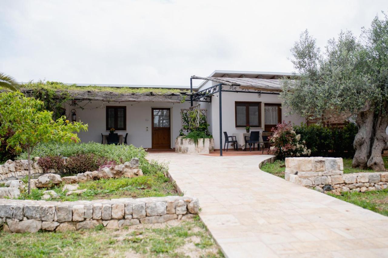 Villa Casina Dei Preti à Conversano Extérieur photo