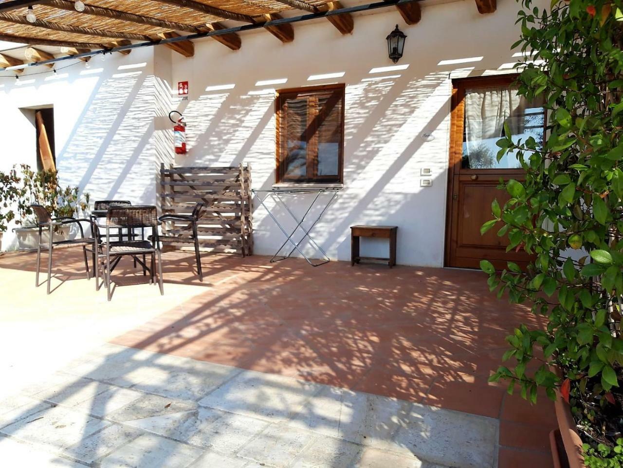 Villa Casina Dei Preti à Conversano Extérieur photo
