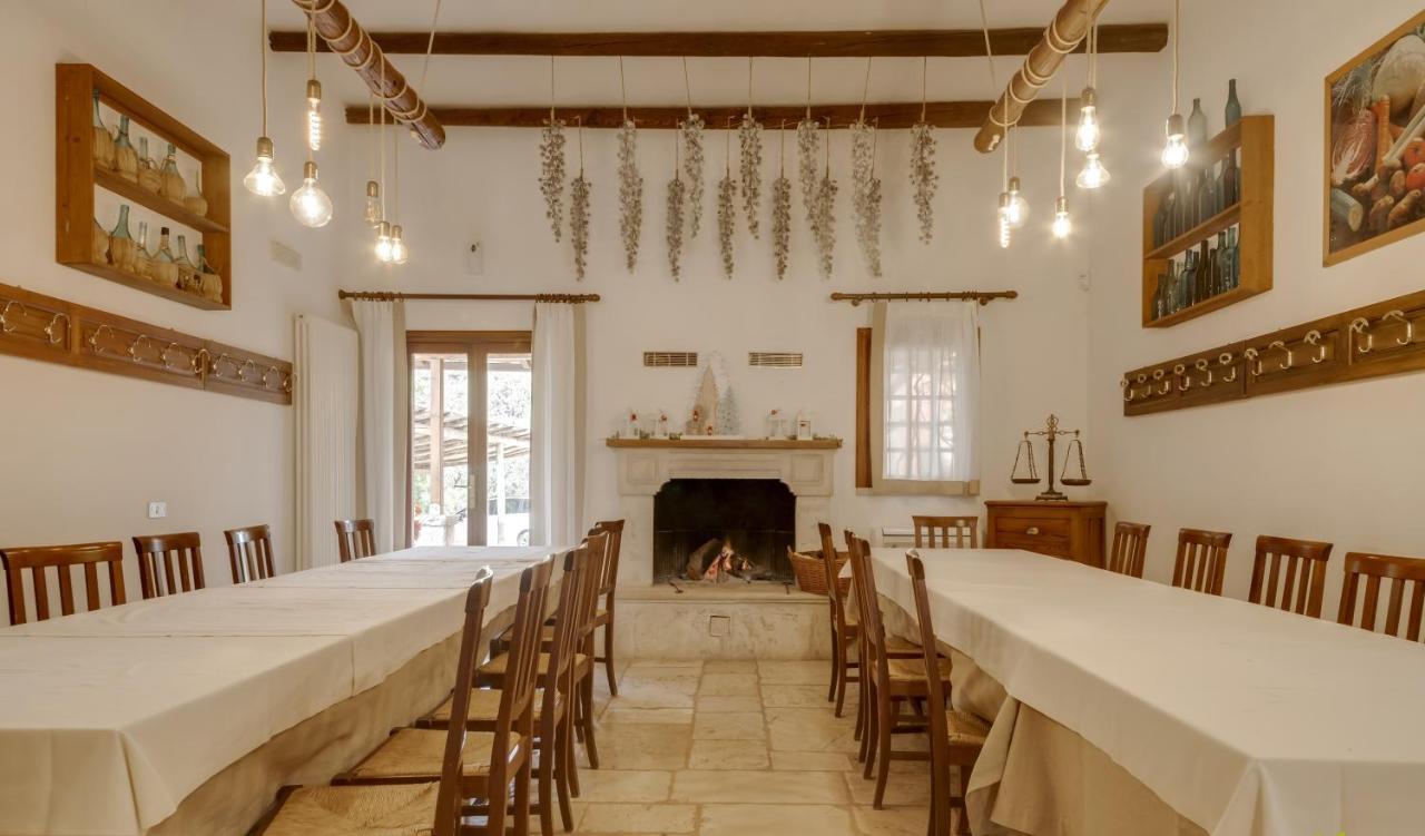 Villa Casina Dei Preti à Conversano Extérieur photo